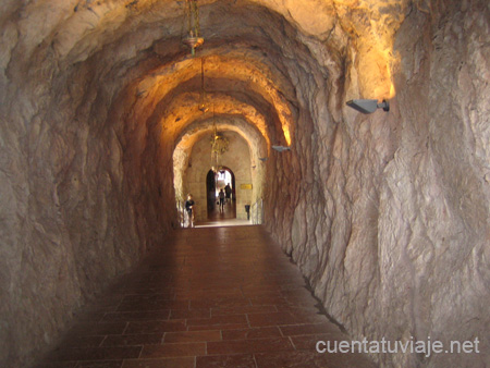 Santuario de Covadonga (Asturias)